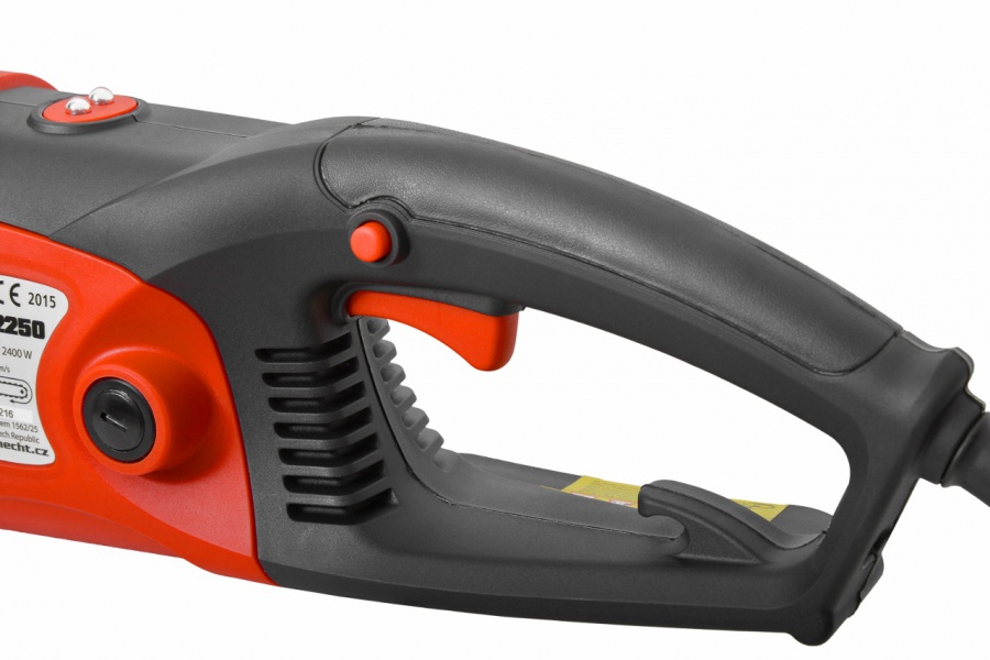 Elektrisk motorsag - 2400W