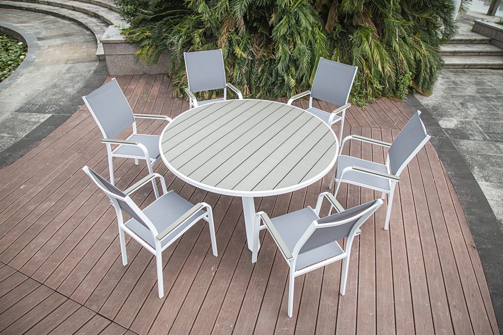 Spisegruppe Ebbarp med 4 stoler - �150
