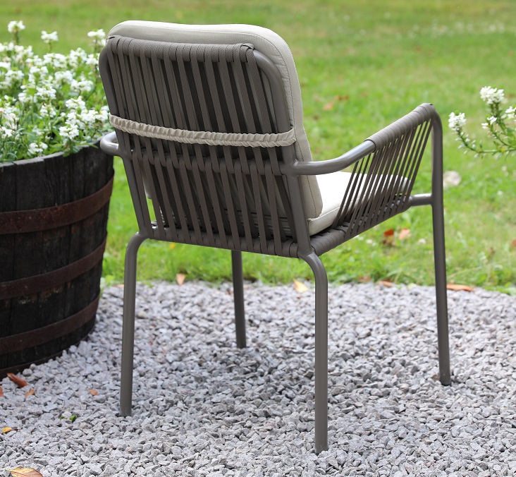 Lincoln stabelbar utestol - Gr� med beige pute