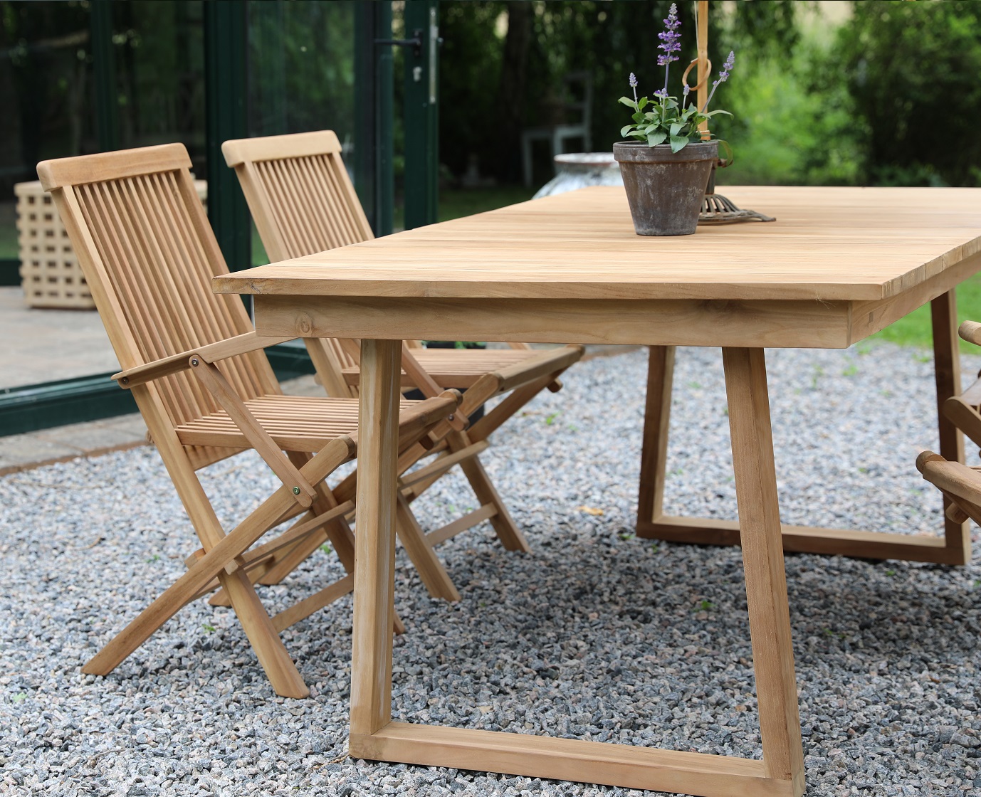 Salt� uteservering spisebord 180x100 cm med 4 Salt� lenestoler - Teak