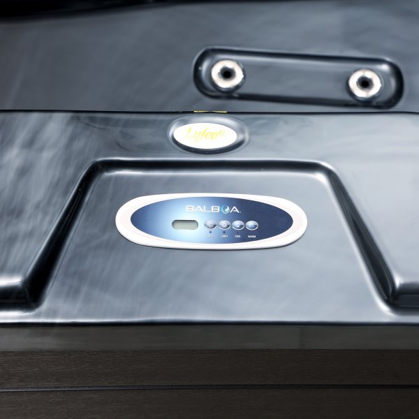 Badestamp Poseidon Blackline - 5-6 personer Badestamp Poseidon Blackline - 5-6 personer