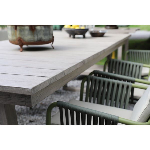 Spisegruppe Saltö grå teak: Bord 240 cm inkludert 6 stk. grønne Lincoln karmstoler Spisegruppe Saltö grå teak: Bord 240 cm inkludert 6 stk. grønne Lincoln karmstoler