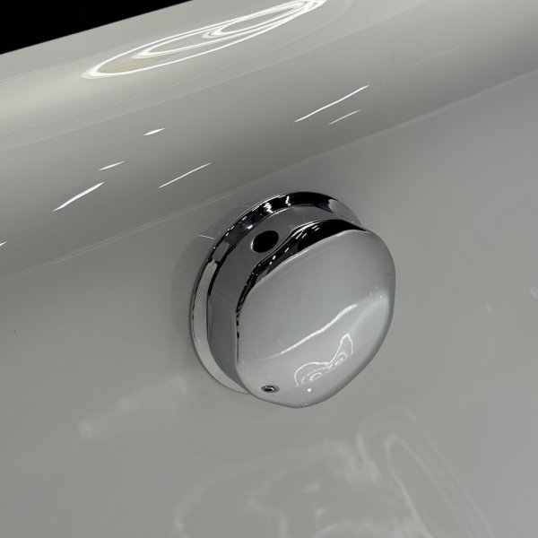 Badekar Kona frittst�ende 150 � 75 cm