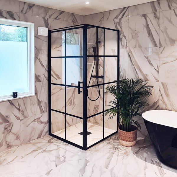 Dusjkabinett 100×100×200 cm - svarte profiler og 6 mm sikkerhetsglass Dusjkabinett 100×100×200 cm - svarte profiler og 6 mm sikkerhetsglass
