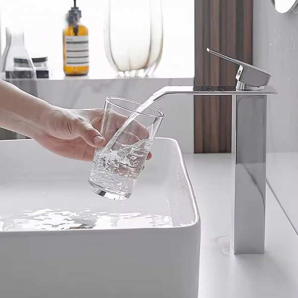 Servantbatteri - Orkid | Hy pipelyd | Krom