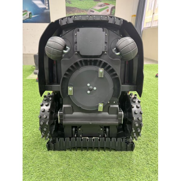 Robotgressklipper FineFox 12 - For plener opptil 1200 m�