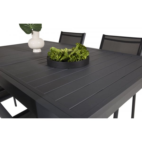 Holma Spisebord - Sort Holma Spisebord - Sort