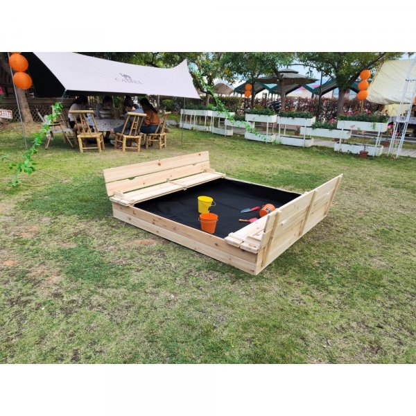 Sandkasse med benk/lokk 157x157 cm Sandkasse med benk/lokk 157x157 cm