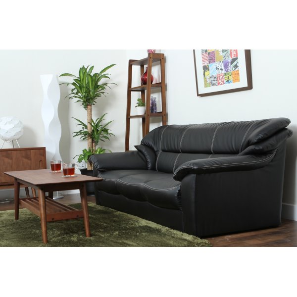 Dominic sofa 3-seter - Svart kunstskinn Dominic sofa 3-seter - Svart kunstskinn