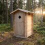 1 Utendørs toalett i tre 128x102x217,8cm - Ventilasjon og værbestandig tak