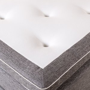 Madrass grå 120 cm - Deluxe Sleep Madrass grå 120 cm - Deluxe Sleep
