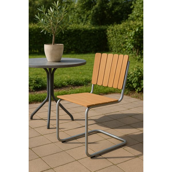 Stabelbar utestol - Teak / Galvanisert stl - Mllan