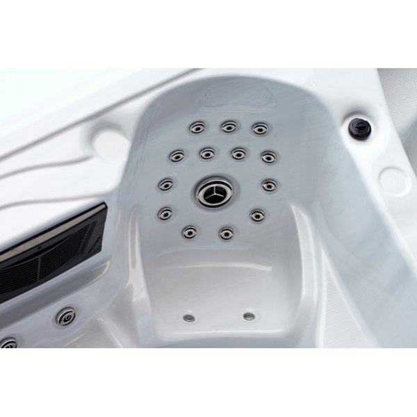 Swimspa Flood 820A Swimspa Flood 820A