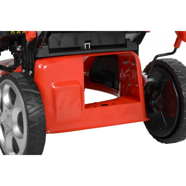 Bensindrevet gressklipper 46 cm, selvg�ende - Briggs & Stratton 140 cc
