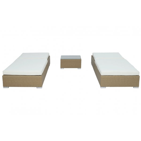 Astrid 2 stk Solsenger med bord - Naturlig syntetisk rotting Astrid 2 stk Solsenger med bord - Naturlig syntetisk rotting