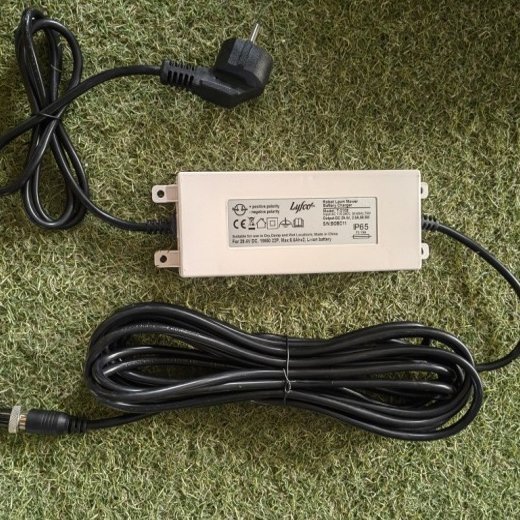 Robotgressklipper 1800 m | WIFI