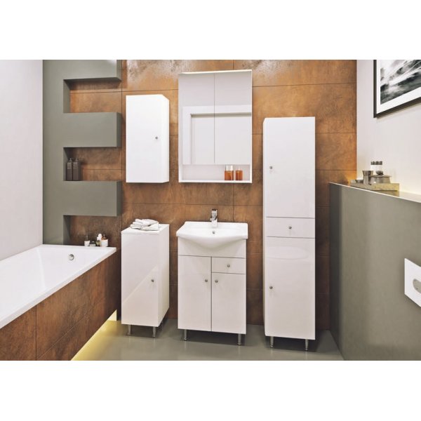 Kacper servantskap med servant