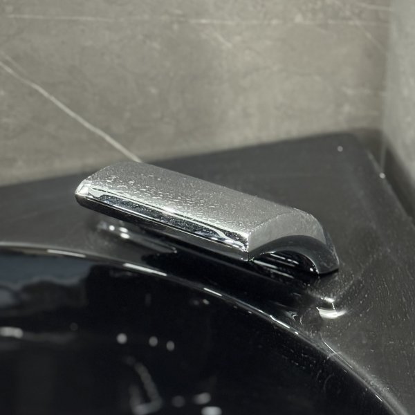 Hj�rnebadekar Kailua massasjebadekar 150 � 150 cm - Svart