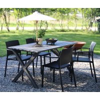 Spisegruppe Scottsdale: 150 cm grått trebord inkl. 4 stk. stablebare Alafors karmstoler Spisegruppe Scottsdale: 150 cm grått trebord inkl. 4 stk. stablebare Alafors karmstoler