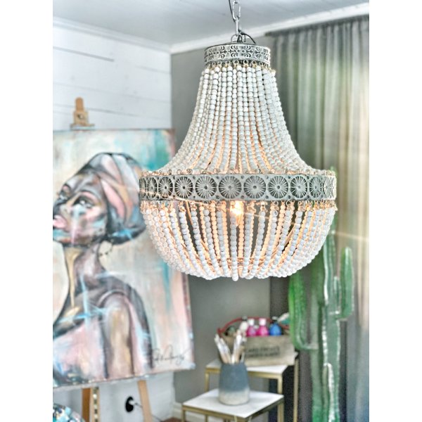 Kullampan taklampe med trekuler Kullampan taklampe med trekuler