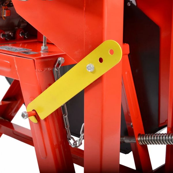 Bensindrevet vedkapper - 389CC