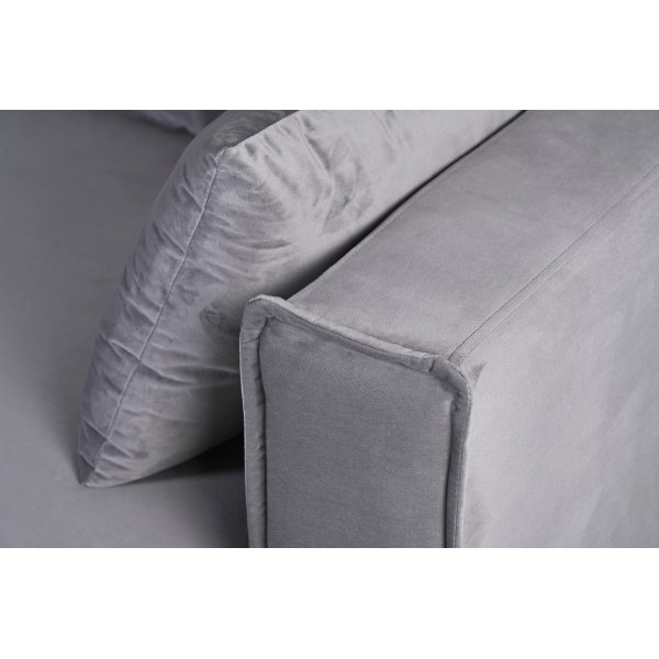 Sofa 250 cm bred mørkegrå fløyel 114 cm dyp Sofa 250 cm bred mørkegrå fløyel 114 cm dyp