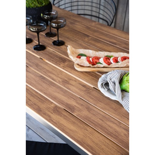 Chania spisebord 205 x 90 cm - Svart/Natur + Tekstilimpregnering for utembler