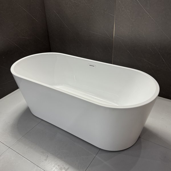 Badekar Hilo frittst�ende 135 � 75 cm