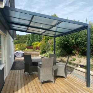 Skyvetakveranda 3,9 x 3 m | Skyvetak for balkong | Kanalplast / aluminium Skyvetakveranda 3,9 x 3 m | Skyvetak for balkong | Kanalplast / aluminium