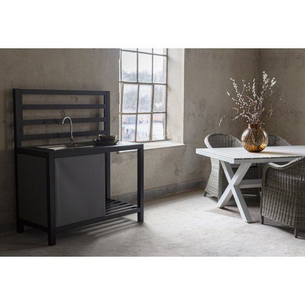 Utekjkken Arvika komplett med innebygd vask