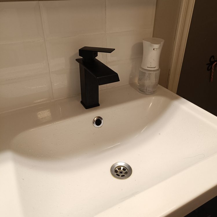 Kundebilde Servantbatteri svart - Orkid�