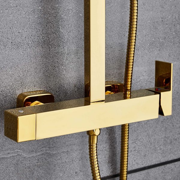 Komplett takdusjsett med hånddusj | Messing Komplett takdusjsett med hånddusj | Messing