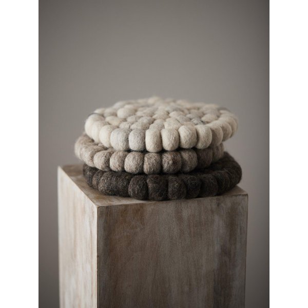 Nisha grytematte Ø20 cm - Brun Nisha grytematte Ø20 cm - Brun