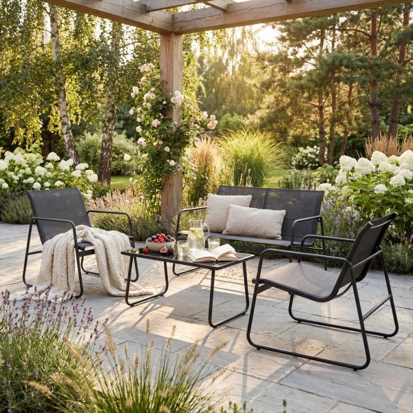 Utendørsgruppe Laguna med sofa, lenestoler og salongbord - svart Utendørsgruppe Laguna med sofa, lenestoler og salongbord - svart