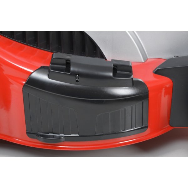 Motorgressklipper med stålchassi 46 cm, selvgående - 1800W Motorgressklipper med stålchassi 46 cm, selvgående - 1800W